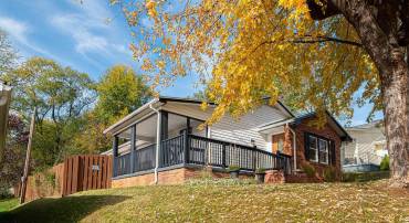 812 VIRGINIA AVE, FRONT ROYAL, Virginia 22630, 3 Bedrooms Bedrooms, ,1 BathroomBathrooms,Residential,For sale,812 VIRGINIA AVE,VAWR2012618 MLS # VAWR2012618