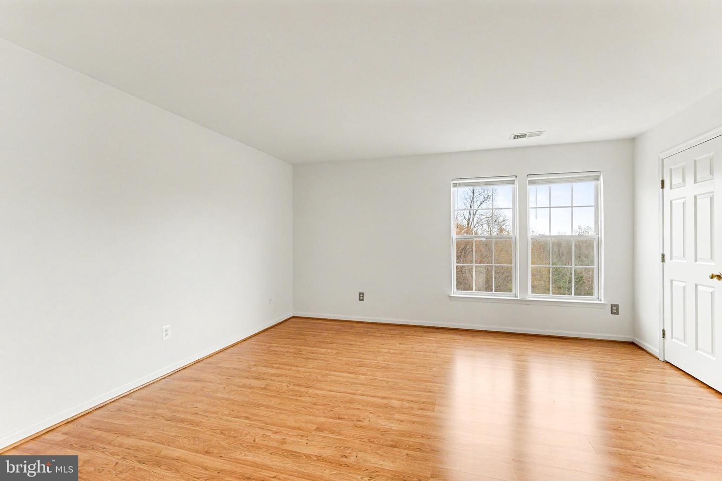 9613 LAUREL OAK DR, FREDERICKSBURG, Virginia 22407, 4 Bedrooms Bedrooms, ,2 BathroomsBathrooms,Residential,For sale,9613 LAUREL OAK DR,VASP2037178 MLS # VASP2037178