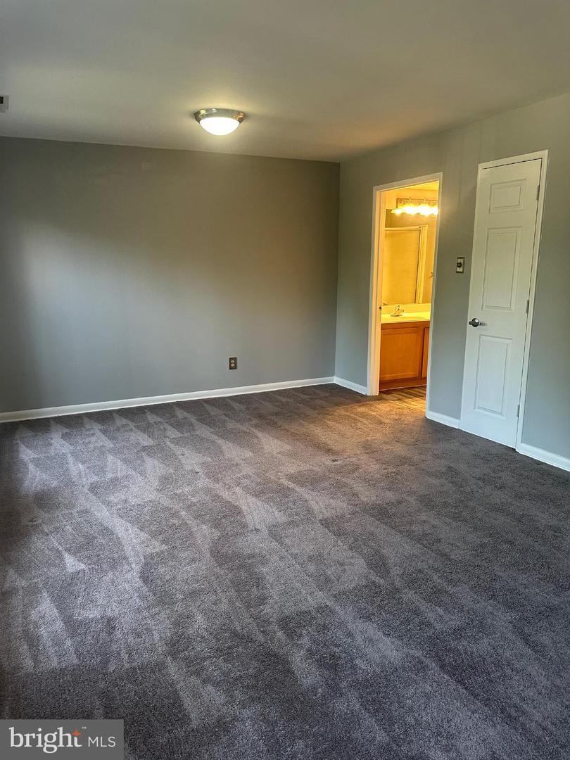 1713 GAINESVILLE ST SE #101, WASHINGTON, District Of Columbia 20020, 3 Bedrooms Bedrooms, ,2 BathroomsBathrooms,Residential,For sale,1713 GAINESVILLE ST SE #101,DCDC2229582 MLS # DCDC2229582