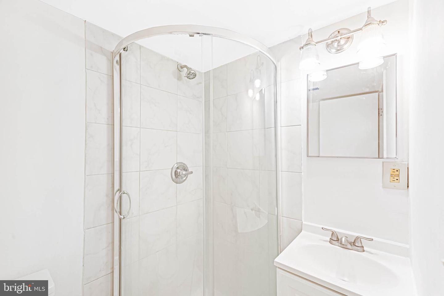 15036 CHERRYDALE DR, WOODBRIDGE, Virginia 22193, 3 Bedrooms Bedrooms, ,2 BathroomsBathrooms,Residential,For sale,15036 CHERRYDALE DR,VAPW2107018 MLS # VAPW2107018