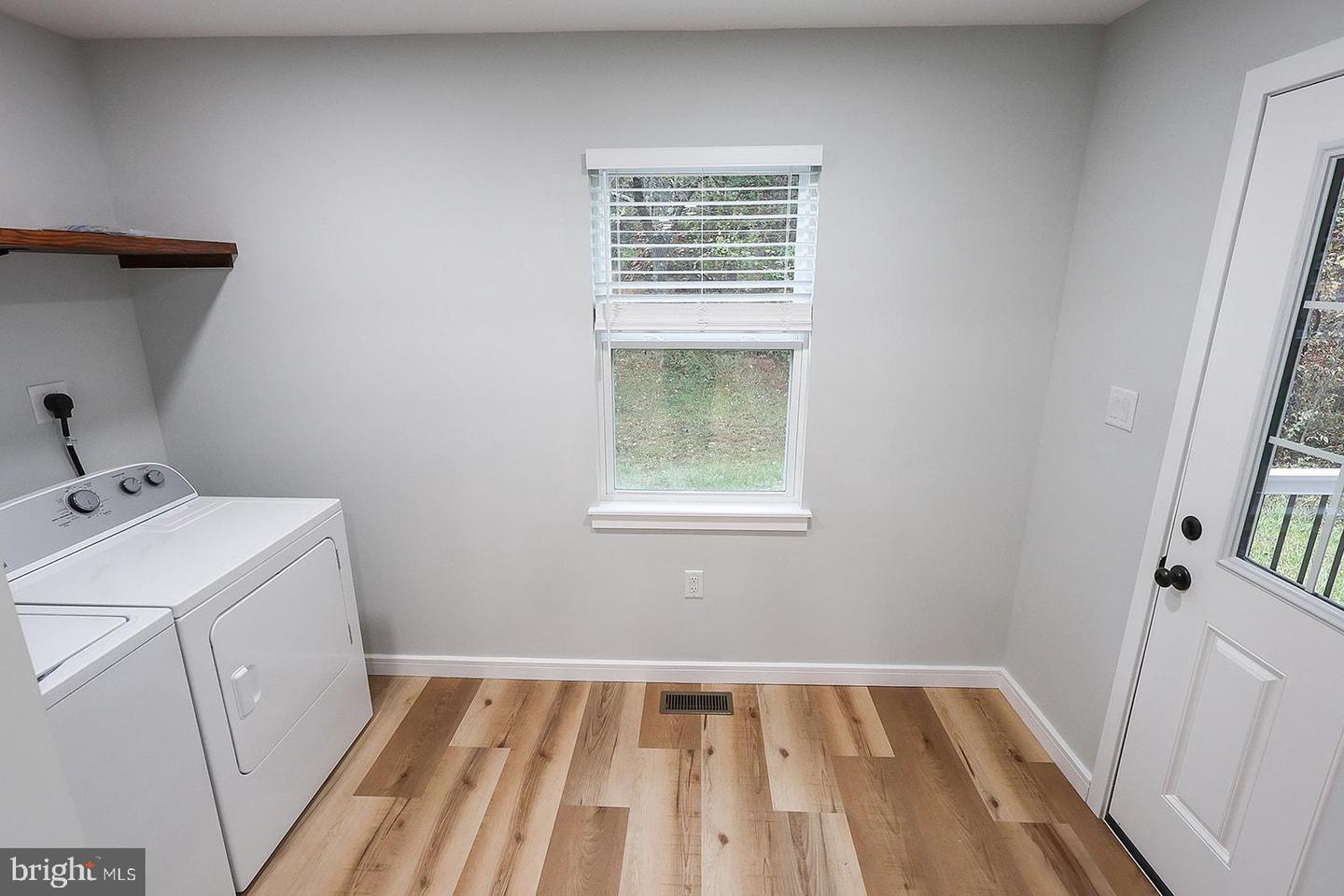 177 DICKS HOLLOW RD, WINCHESTER, Virginia 22603, 2 Bedrooms Bedrooms, ,1 BathroomBathrooms,Residential,For sale,177 DICKS HOLLOW RD,VAFV2037776 MLS # VAFV2037776