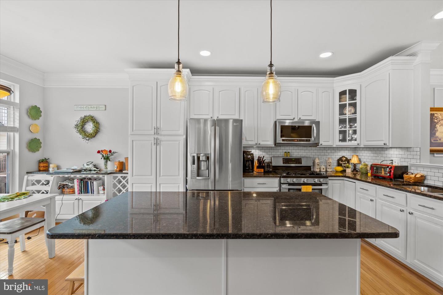 326 CAMERON STATION BLVD, ALEXANDRIA, Virginia 22304, 4 Bedrooms Bedrooms, ,3 BathroomsBathrooms,Residential,For sale,326 CAMERON STATION BLVD,VAAX2051486 MLS # VAAX2051486