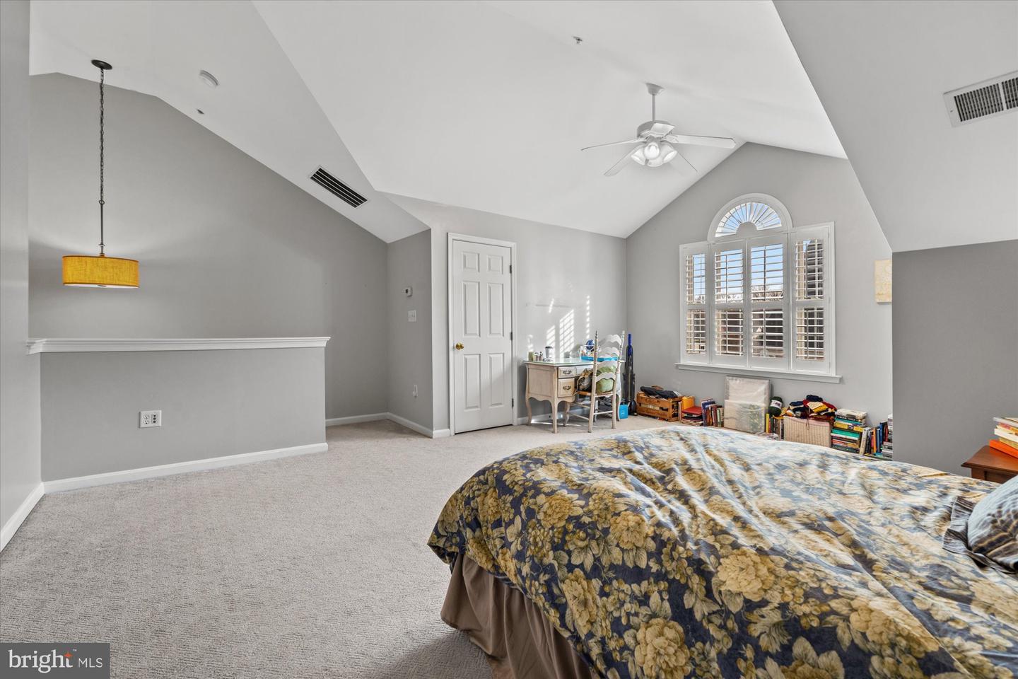 326 CAMERON STATION BLVD, ALEXANDRIA, Virginia 22304, 4 Bedrooms Bedrooms, ,3 BathroomsBathrooms,Residential,For sale,326 CAMERON STATION BLVD,VAAX2051486 MLS # VAAX2051486