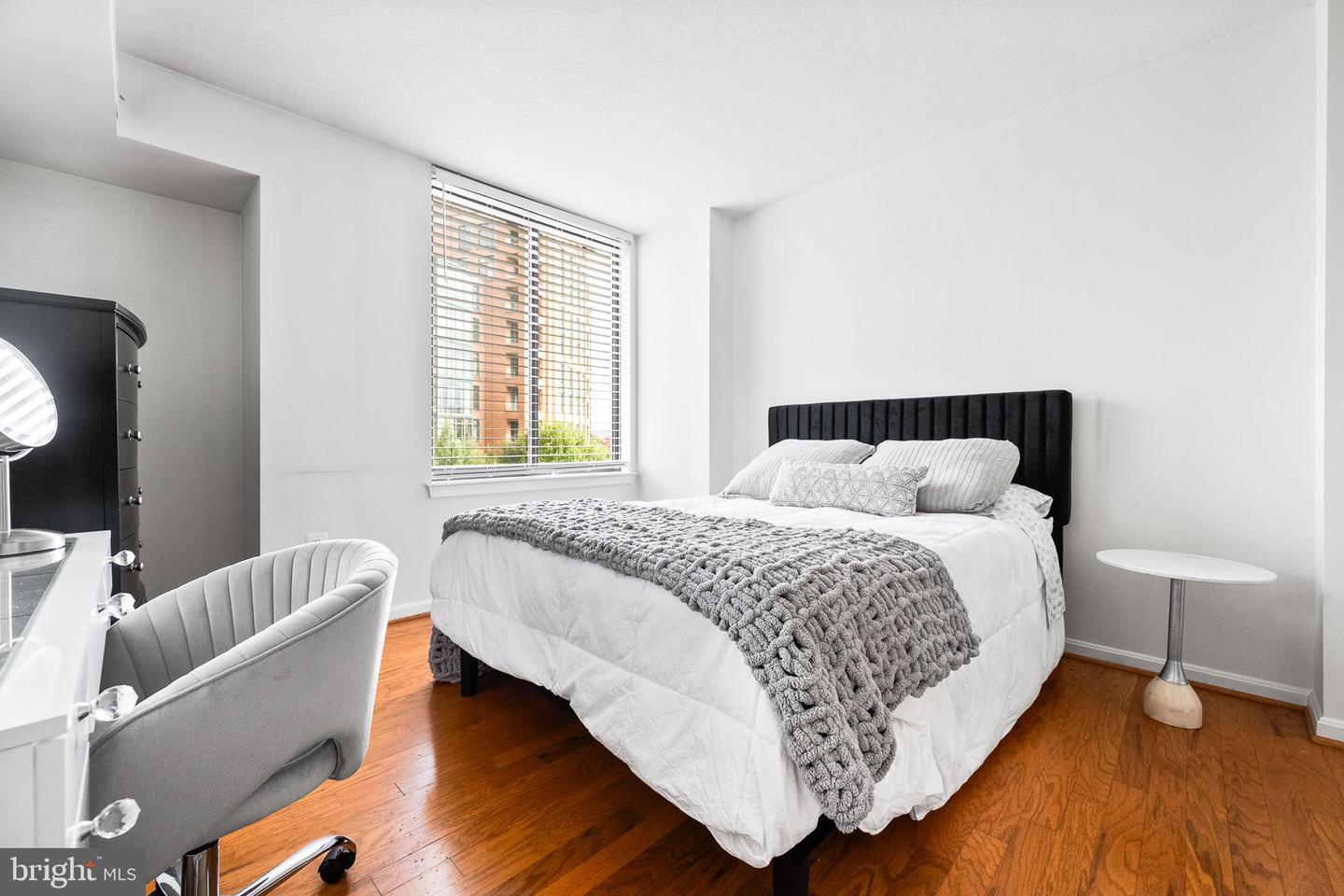 2220 N FAIRFAX DR #507, ARLINGTON, Virginia 22201, 2 Bedrooms Bedrooms, 4 Rooms Rooms,2 BathroomsBathrooms,Residential,For sale,2220 N FAIRFAX DR #507,VAAR2065700 MLS # VAAR2065700