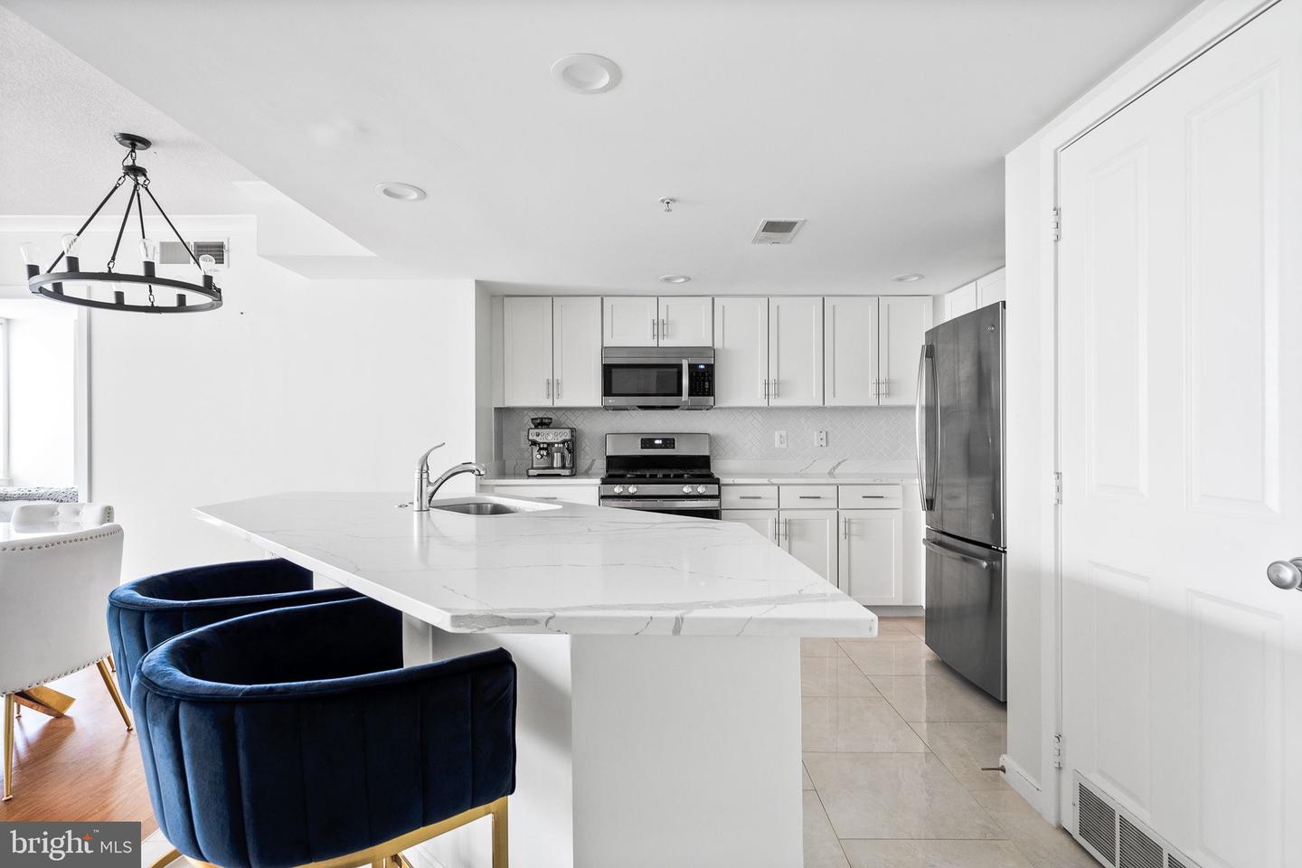 2220 N FAIRFAX DR #507, ARLINGTON, Virginia 22201, 2 Bedrooms Bedrooms, 4 Rooms Rooms,2 BathroomsBathrooms,Residential,For sale,2220 N FAIRFAX DR #507,VAAR2065700 MLS # VAAR2065700