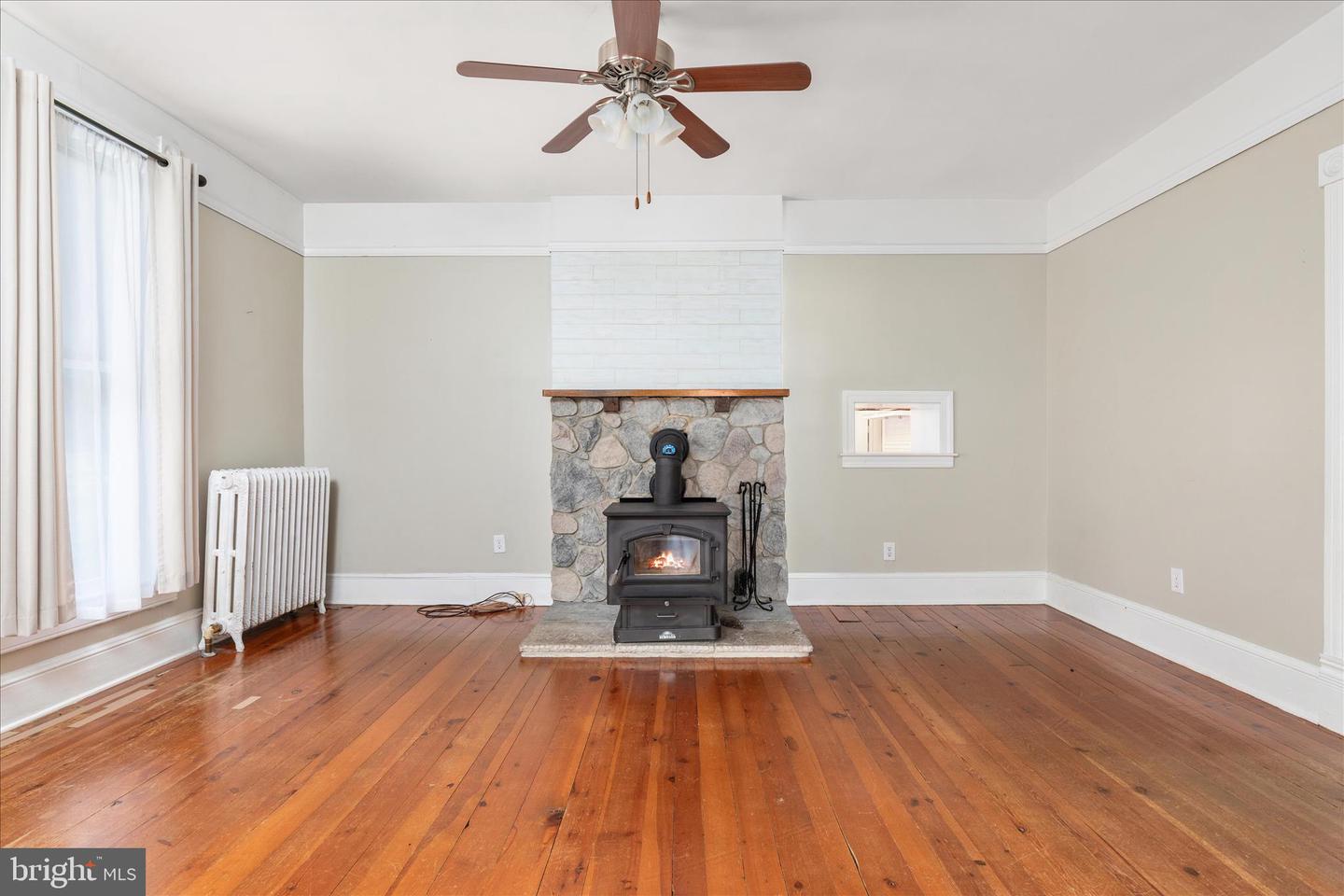 1475 SANDY HOOK RD, STRASBURG, Virginia 22657, 4 Bedrooms Bedrooms, ,2 BathroomsBathrooms,Residential,For sale,1475 SANDY HOOK RD,VASH2012940 MLS # VASH2012940 1475 SANDY HOOK RD, STRASBURG, Virginia 22657, 4 Bedrooms Bedrooms, ,2 BathroomsBathrooms,Residential,For sale,1475 SANDY HOOK RD,VASH2012940 MLS # VASH2012940