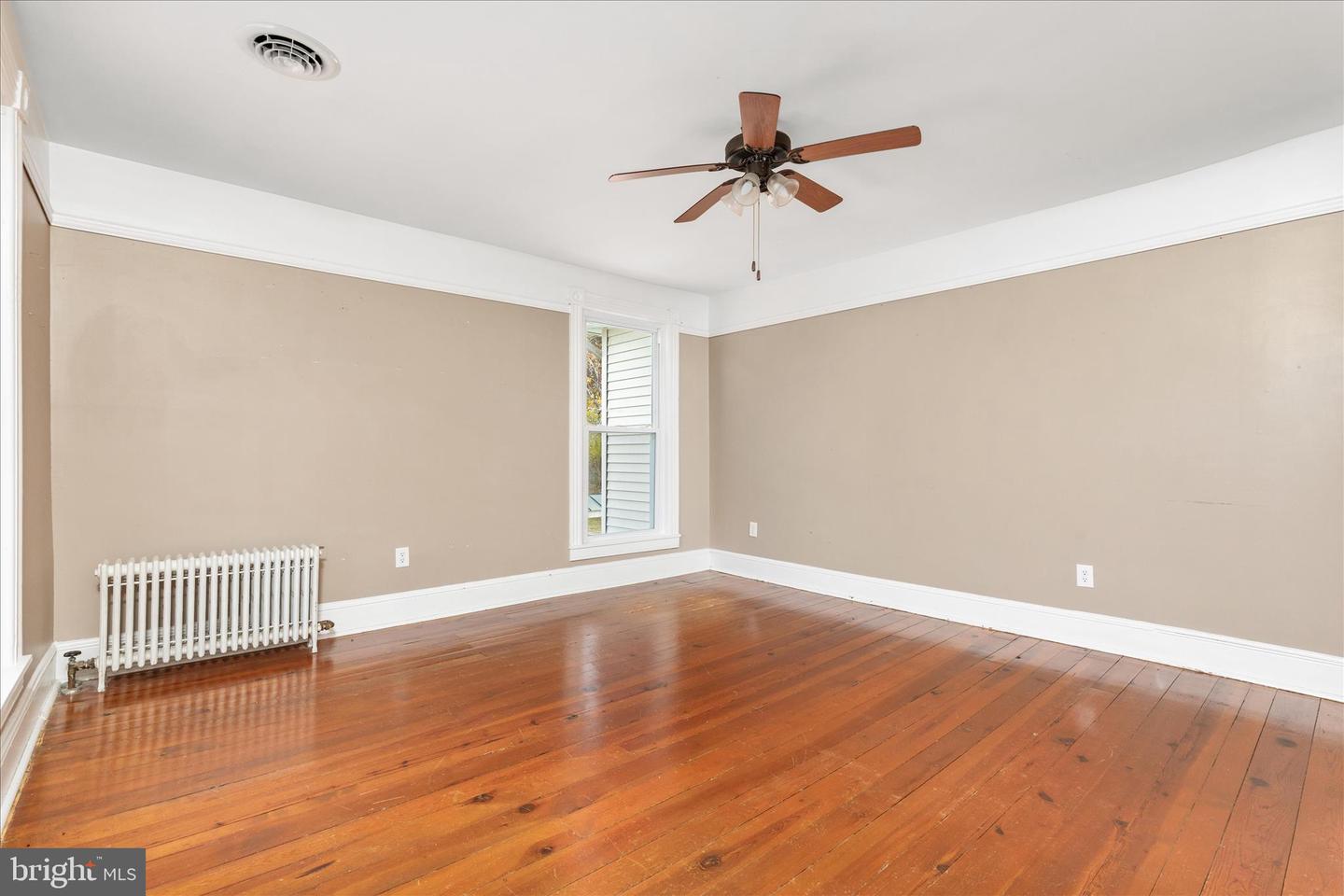 1475 SANDY HOOK RD, STRASBURG, Virginia 22657, 4 Bedrooms Bedrooms, ,2 BathroomsBathrooms,Residential,For sale,1475 SANDY HOOK RD,VASH2012940 MLS # VASH2012940 1475 SANDY HOOK RD, STRASBURG, Virginia 22657, 4 Bedrooms Bedrooms, ,2 BathroomsBathrooms,Residential,For sale,1475 SANDY HOOK RD,VASH2012940 MLS # VASH2012940