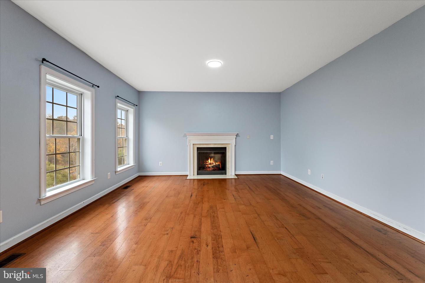 5194 BEACH RIDGE LN, AMISSVILLE, Virginia 20106, 5 Bedrooms Bedrooms, 9 Rooms Rooms,3 BathroomsBathrooms,Residential,For sale,5194 BEACH RIDGE LN,VACU2012012 MLS # VACU2012012