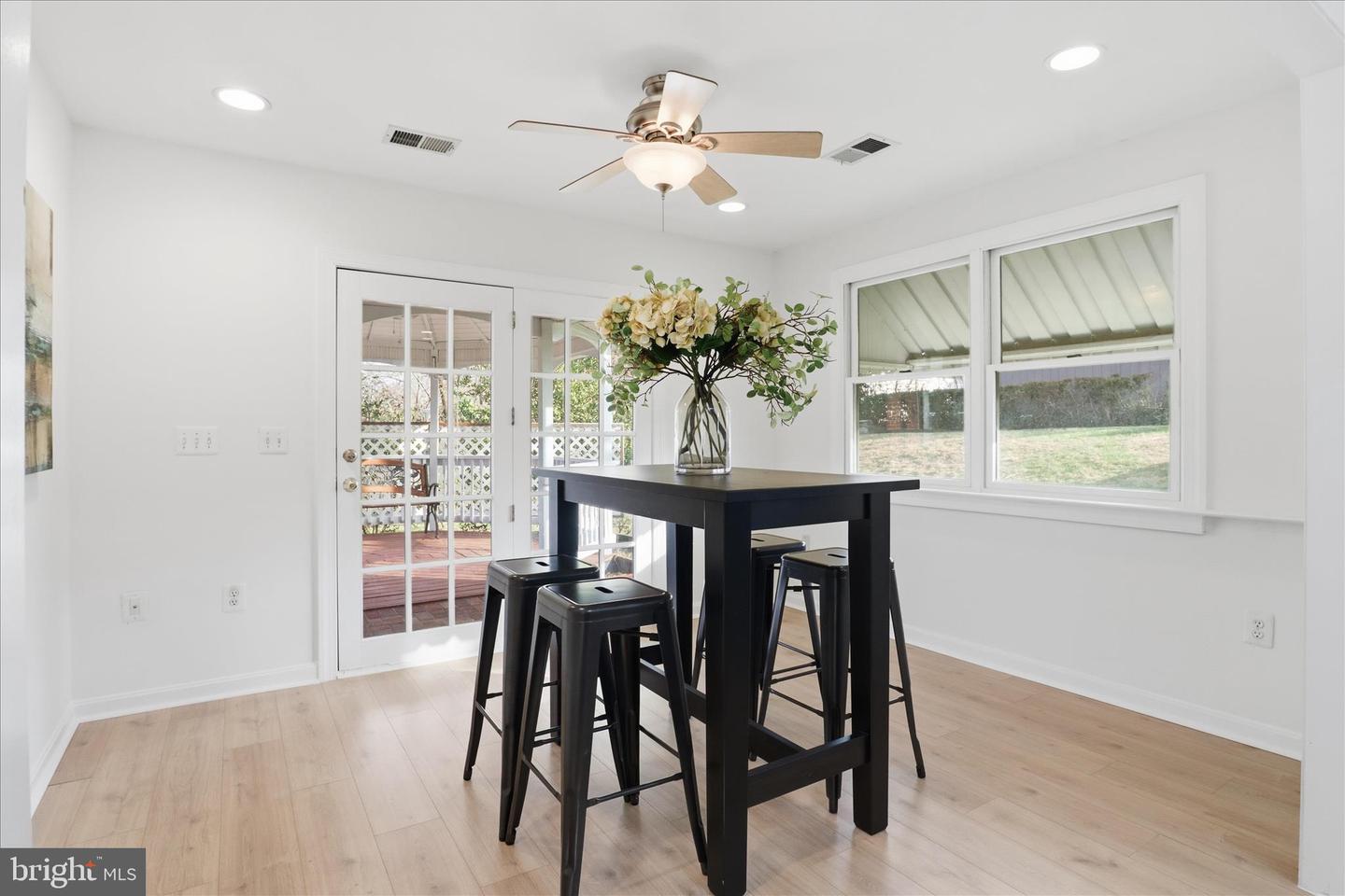 6205 EVERGLADES DR, ALEXANDRIA, Virginia 22312, 3 Bedrooms Bedrooms, ,2 BathroomsBathrooms,Residential,For sale,6205 EVERGLADES DR,VAFX2278314 MLS # VAFX2278314 6205 EVERGLADES DR, ALEXANDRIA, Virginia 22312, 3 Bedrooms Bedrooms, ,2 BathroomsBathrooms,Residential,For sale,6205 EVERGLADES DR,VAFX2278314 MLS # VAFX2278314