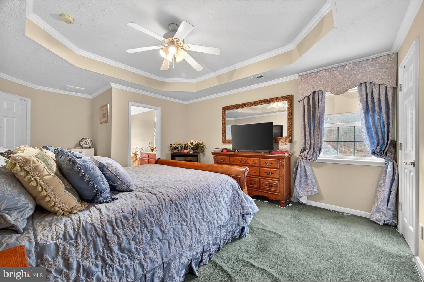 461 SKYLAR LANES WAY, WINCHESTER, Virginia 22603, 6 Bedrooms Bedrooms, ,4 BathroomsBathrooms,Residential,For sale,461 SKYLAR LANES WAY,VAFV2037982 MLS # VAFV2037982