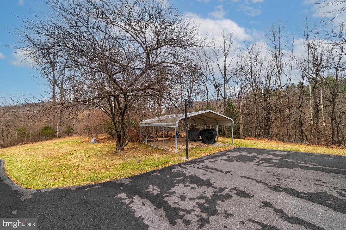 461 SKYLAR LANES WAY, WINCHESTER, Virginia 22603, 6 Bedrooms Bedrooms, ,4 BathroomsBathrooms,Residential,For sale,461 SKYLAR LANES WAY,VAFV2037982 MLS # VAFV2037982