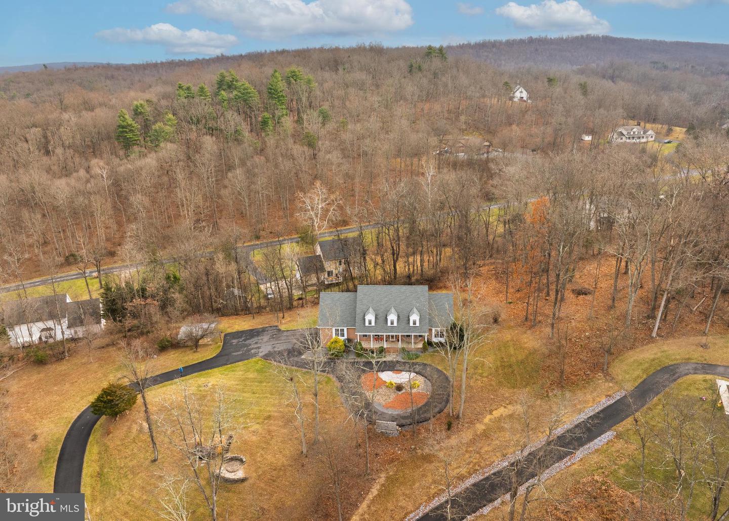 461 SKYLAR LANES WAY, WINCHESTER, Virginia 22603, 6 Bedrooms Bedrooms, ,4 BathroomsBathrooms,Residential,For sale,461 SKYLAR LANES WAY,VAFV2037982 MLS # VAFV2037982