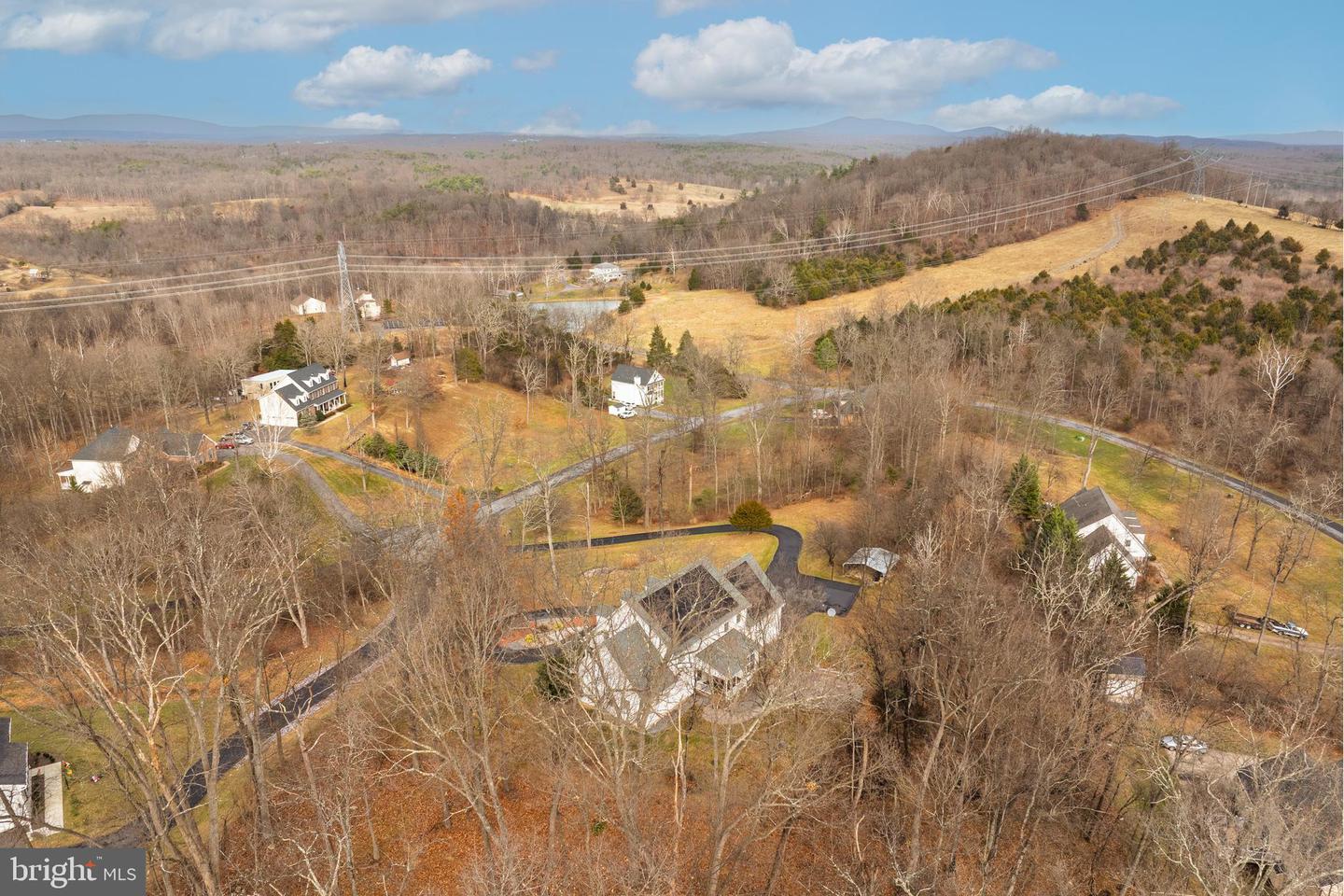 461 SKYLAR LANES WAY, WINCHESTER, Virginia 22603, 6 Bedrooms Bedrooms, ,4 BathroomsBathrooms,Residential,For sale,461 SKYLAR LANES WAY,VAFV2037982 MLS # VAFV2037982