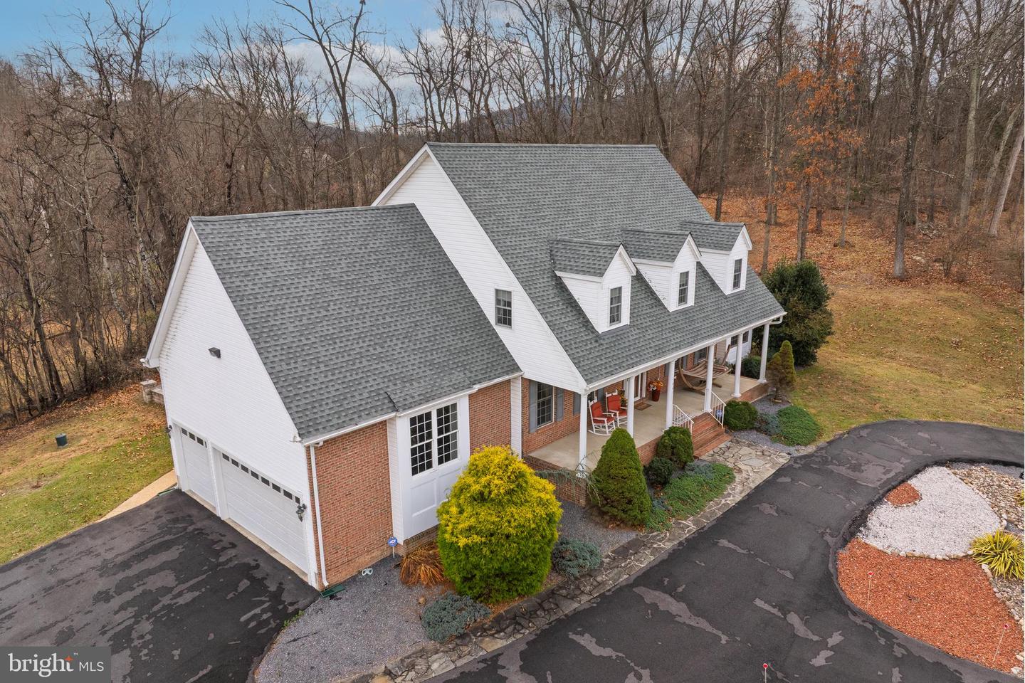 461 SKYLAR LANES WAY, WINCHESTER, Virginia 22603, 6 Bedrooms Bedrooms, ,4 BathroomsBathrooms,Residential,For sale,461 SKYLAR LANES WAY,VAFV2037982 MLS # VAFV2037982