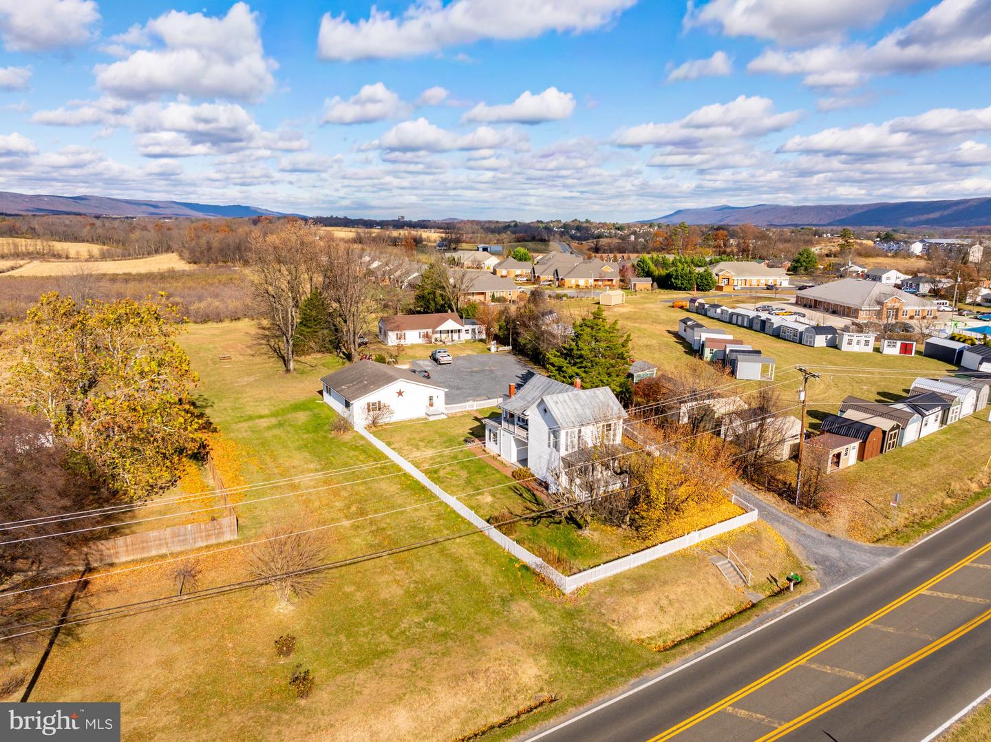 24295 SENEDO RD, WOODSTOCK, Virginia 22664, 4 Bedrooms Bedrooms, ,2 BathroomsBathrooms,Residential,For sale,24295 SENEDO RD,VASH2012982 MLS # VASH2012982