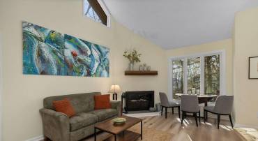 731 LAURELWOOD CONDOS, WINTERGREEN RESORT, Virginia 22967, 2 Bedrooms Bedrooms, ,2 BathroomsBathrooms,Residential,For sale,731 LAURELWOOD CONDOS,671076 MLS # 671076