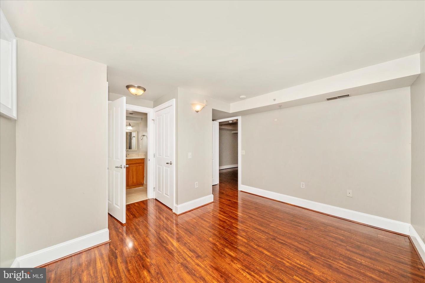 1750 16TH ST NW #4, WASHINGTON, District Of Columbia 20009, 1 Bedroom Bedrooms, ,1 BathroomBathrooms,Residential,For sale,1750 16TH ST NW #4,DCDC2231800 MLS # DCDC2231800