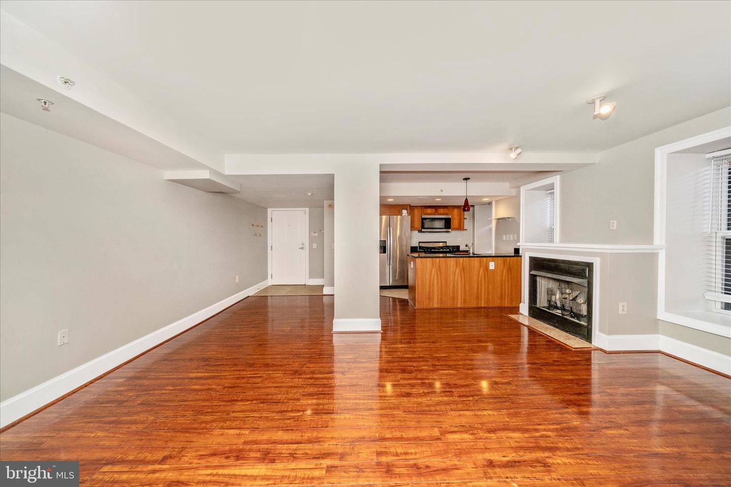 1750 16TH ST NW #4, WASHINGTON, District Of Columbia 20009, 1 Bedroom Bedrooms, ,1 BathroomBathrooms,Residential,For sale,1750 16TH ST NW #4,DCDC2231800 MLS # DCDC2231800