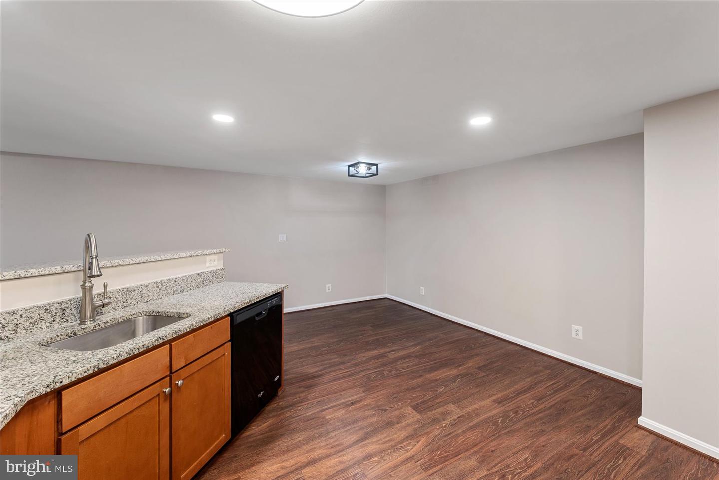 1247 N VAN DORN ST, ALEXANDRIA, Virginia 22304, 1 Bedroom Bedrooms, ,1 BathroomBathrooms,Residential,For sale,1247 N VAN DORN ST,VAAX2051766 MLS # VAAX2051766