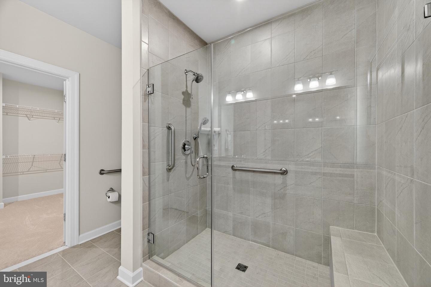 21630 HAWKSBILL HIGH CIR #403, STERLING, Virginia 20164, 2 Bedrooms Bedrooms, ,2 BathroomsBathrooms,Residential,For sale,21630 HAWKSBILL HIGH CIR #403,VALO2111258 MLS # VALO2111258