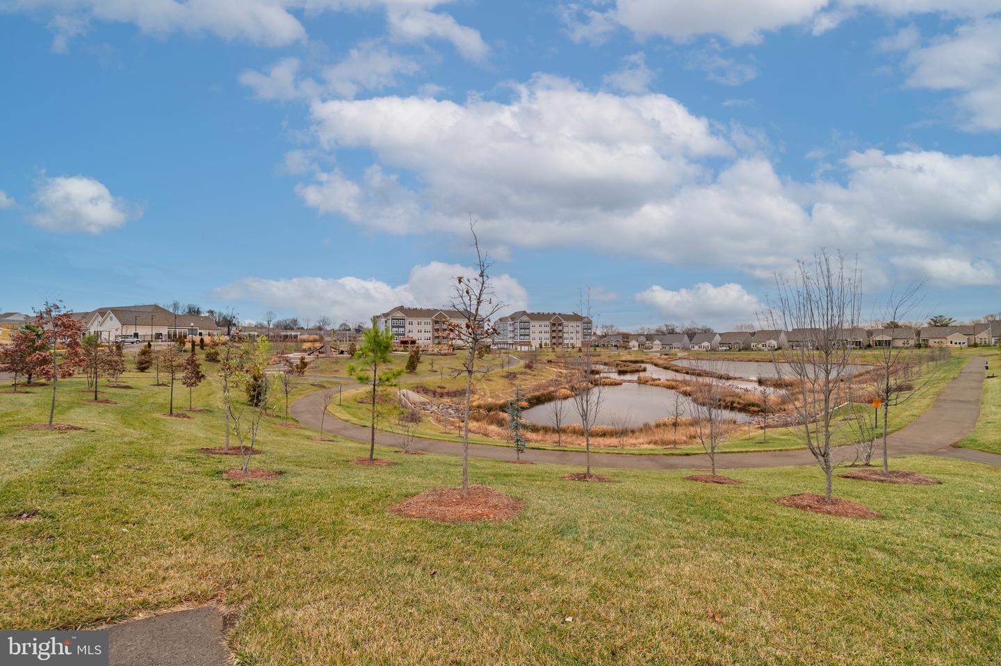 21630 HAWKSBILL HIGH CIR #403, STERLING, Virginia 20164, 2 Bedrooms Bedrooms, ,2 BathroomsBathrooms,Residential,For sale,21630 HAWKSBILL HIGH CIR #403,VALO2111258 MLS # VALO2111258