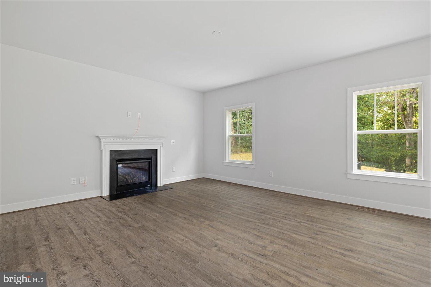 1 INDIANTOWN RD, KING GEORGE, Virginia 22485, 4 Bedrooms Bedrooms, ,2 BathroomsBathrooms,Residential,For sale,1 INDIANTOWN RD,VAKG2007286 MLS # VAKG2007286