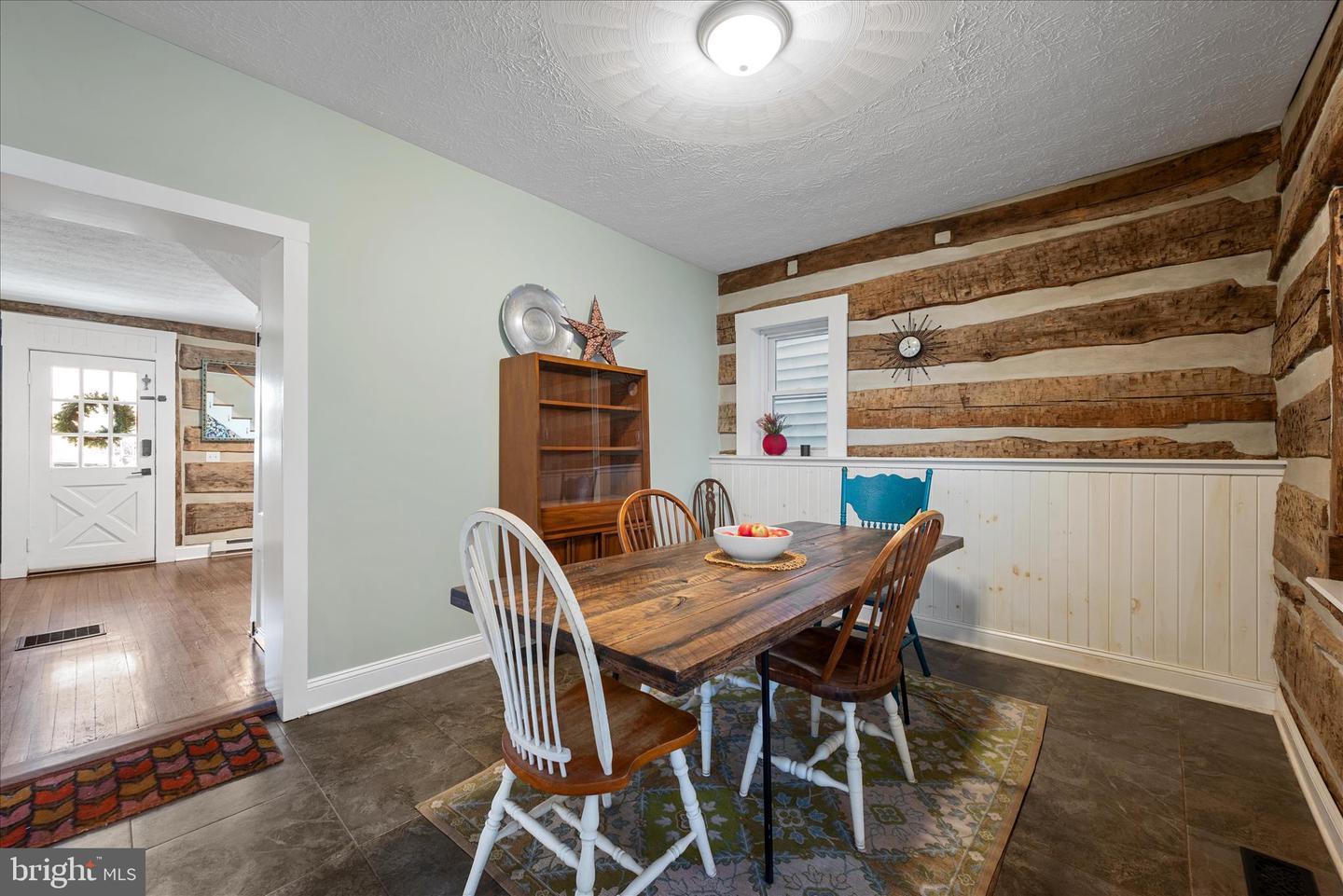 414 S CAMERON ST, WINCHESTER, Virginia 22601, 3 Bedrooms Bedrooms, 9 Rooms Rooms,2 BathroomsBathrooms,Residential,For sale,414 S CAMERON ST,VAWI2009506 MLS # VAWI2009506