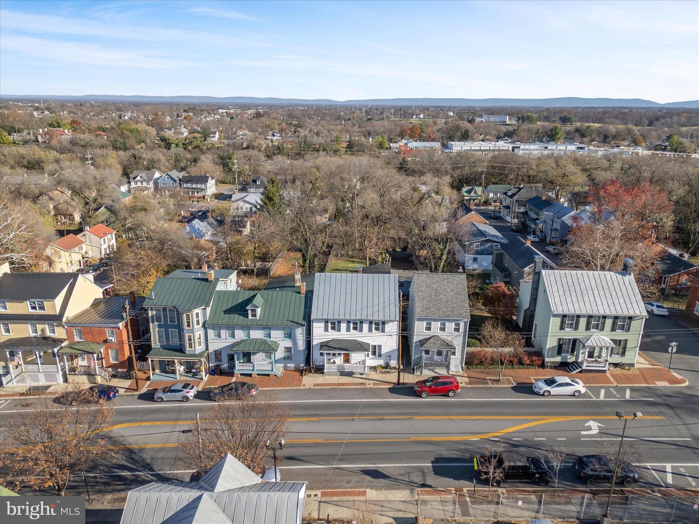 414 S CAMERON ST, WINCHESTER, Virginia 22601, 3 Bedrooms Bedrooms, 9 Rooms Rooms,2 BathroomsBathrooms,Residential,For sale,414 S CAMERON ST,VAWI2009506 MLS # VAWI2009506