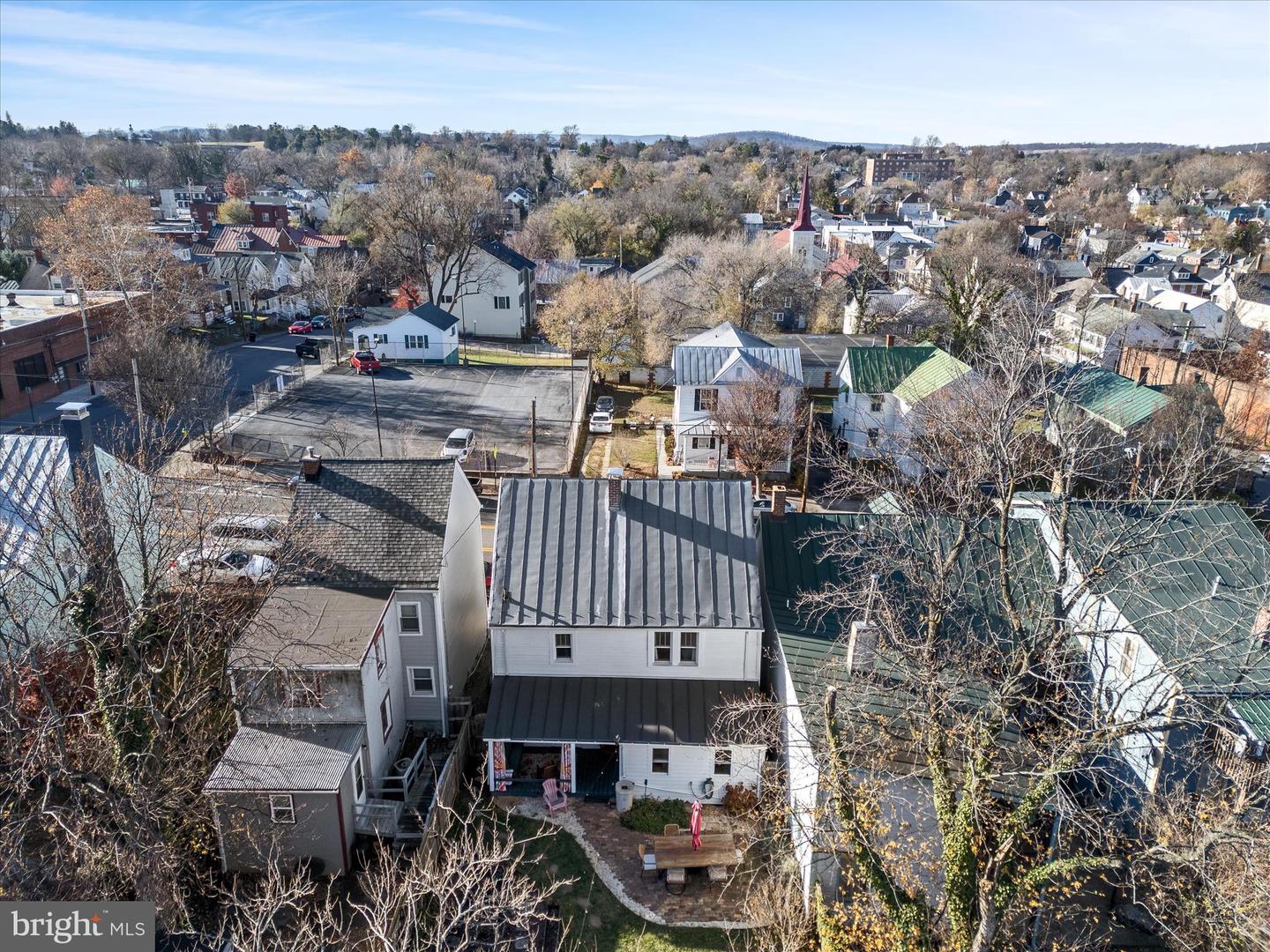 414 S CAMERON ST, WINCHESTER, Virginia 22601, 3 Bedrooms Bedrooms, 9 Rooms Rooms,2 BathroomsBathrooms,Residential,For sale,414 S CAMERON ST,VAWI2009506 MLS # VAWI2009506