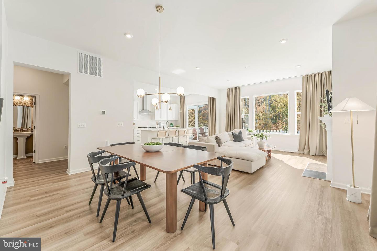 18260 MOSS GARDEN RD, DUMFRIES, Virginia 22026, 4 Bedrooms Bedrooms, ,3 BathroomsBathrooms,Residential,For sale,18260 MOSS GARDEN RD,VAPW2108040 MLS # VAPW2108040 18260 MOSS GARDEN RD, DUMFRIES, Virginia 22026, 4 Bedrooms Bedrooms, ,3 BathroomsBathrooms,Residential,For sale,18260 MOSS GARDEN RD,VAPW2108040 MLS # VAPW2108040