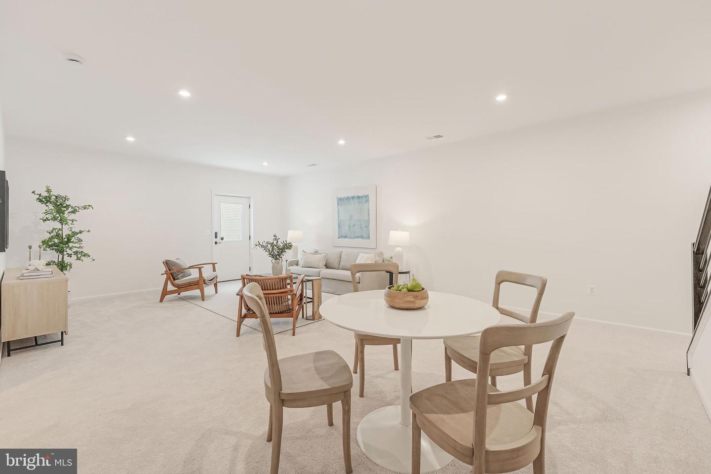 18260 MOSS GARDEN RD, DUMFRIES, Virginia 22026, 4 Bedrooms Bedrooms, ,3 BathroomsBathrooms,Residential,For sale,18260 MOSS GARDEN RD,VAPW2108040 MLS # VAPW2108040 18260 MOSS GARDEN RD, DUMFRIES, Virginia 22026, 4 Bedrooms Bedrooms, ,3 BathroomsBathrooms,Residential,For sale,18260 MOSS GARDEN RD,VAPW2108040 MLS # VAPW2108040