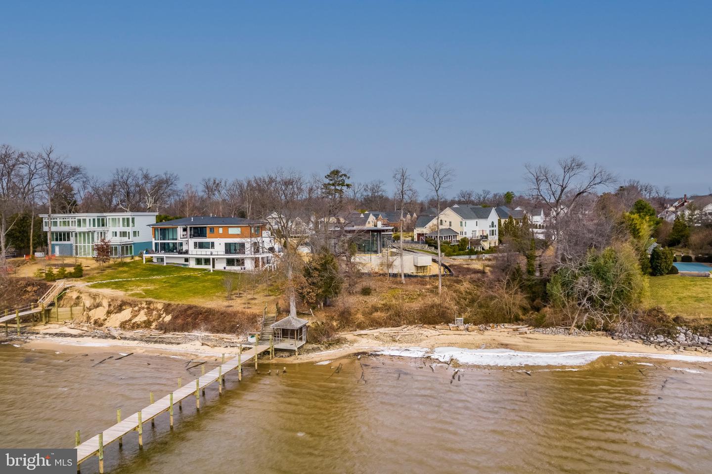 9433 FERRY LANDING CT, ALEXANDRIA, Virginia 22309, 5 Bedrooms Bedrooms, 12 Rooms Rooms,5 BathroomsBathrooms,Residential,For sale,9433 FERRY LANDING CT,VAFX2279924 MLS # VAFX2279924