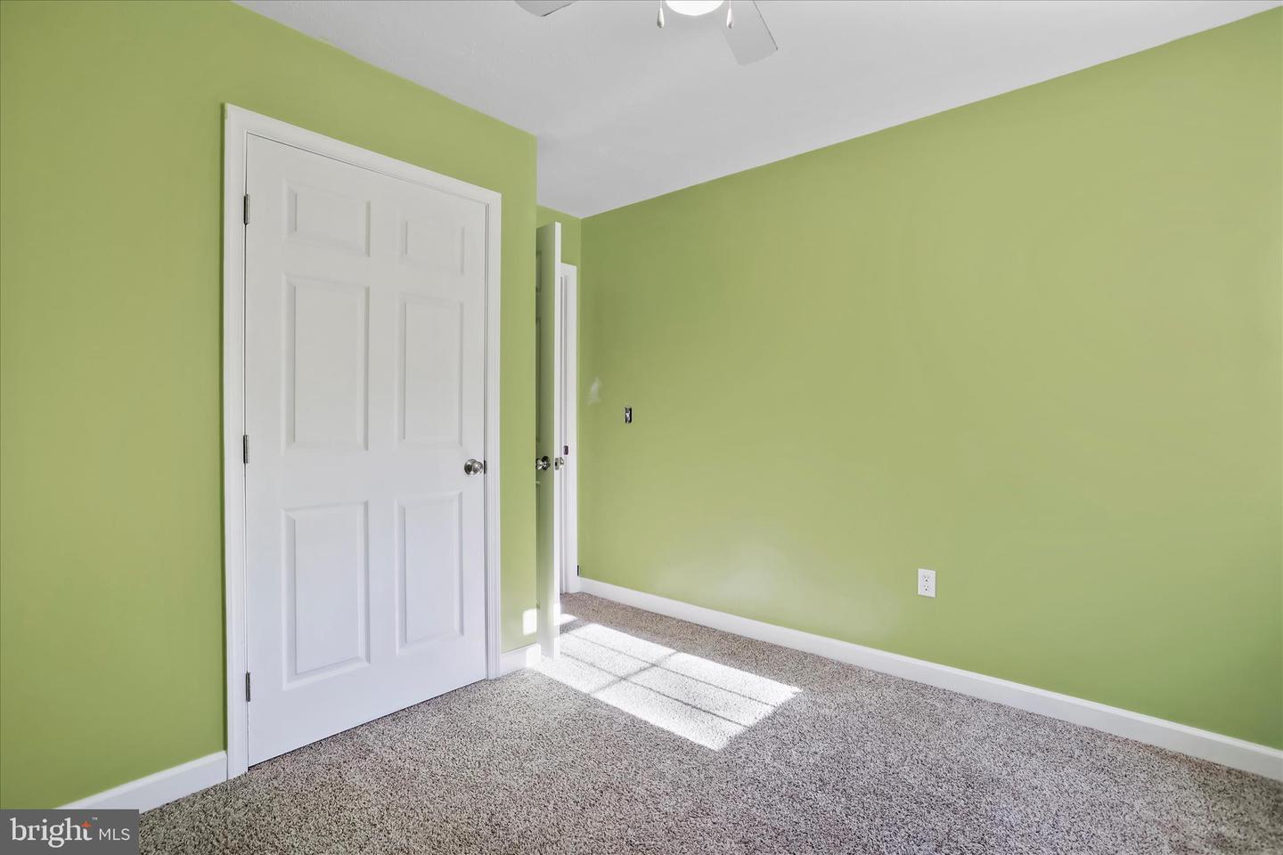 2986 RIDGE HOLLOW RD, EDINBURG, Virginia 22824, 3 Bedrooms Bedrooms, 12 Rooms Rooms,2 BathroomsBathrooms,Residential,For sale,2986 RIDGE HOLLOW RD,VASH2013058 MLS # VASH2013058