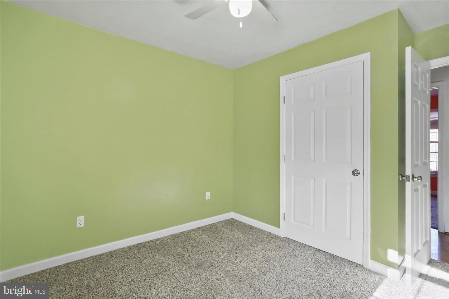 2986 RIDGE HOLLOW RD, EDINBURG, Virginia 22824, 3 Bedrooms Bedrooms, 12 Rooms Rooms,2 BathroomsBathrooms,Residential,For sale,2986 RIDGE HOLLOW RD,VASH2013058 MLS # VASH2013058