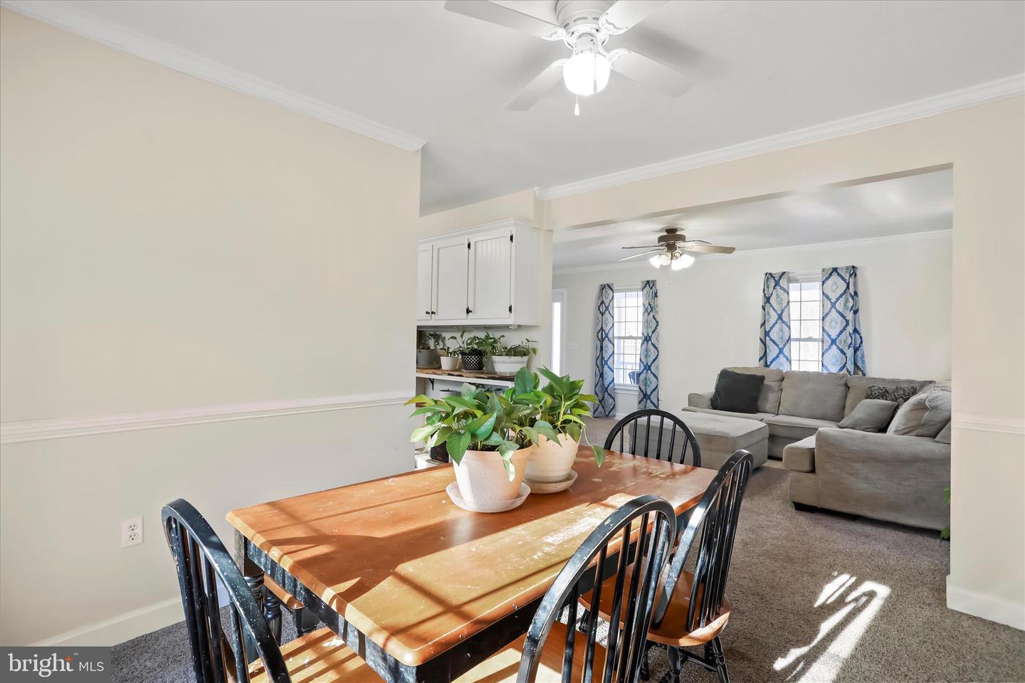 2986 RIDGE HOLLOW RD, EDINBURG, Virginia 22824, 3 Bedrooms Bedrooms, 12 Rooms Rooms,2 BathroomsBathrooms,Residential,For sale,2986 RIDGE HOLLOW RD,VASH2013058 MLS # VASH2013058