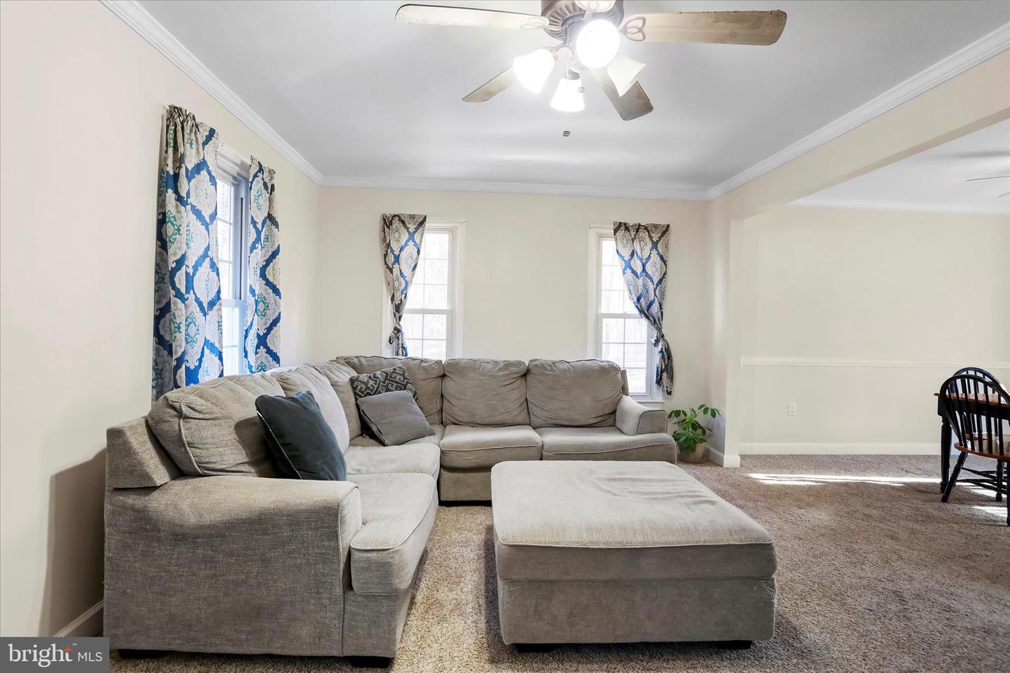 2986 RIDGE HOLLOW RD, EDINBURG, Virginia 22824, 3 Bedrooms Bedrooms, 12 Rooms Rooms,2 BathroomsBathrooms,Residential,For sale,2986 RIDGE HOLLOW RD,VASH2013058 MLS # VASH2013058