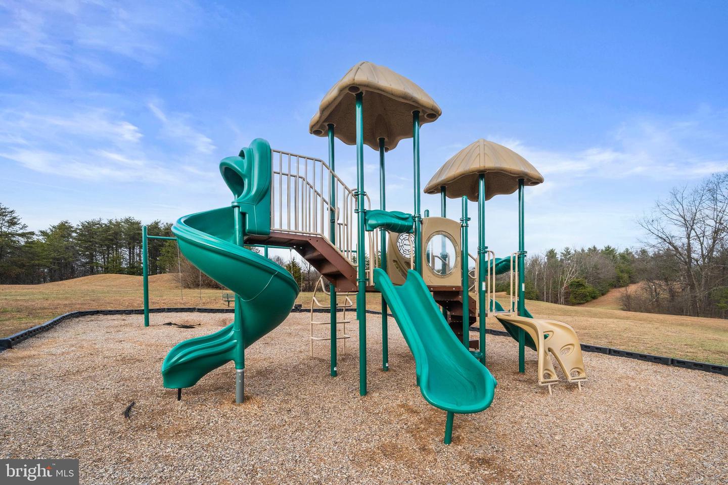 323 MASTERS DR, CROSS JUNCTION, Virginia 22625, 3 Bedrooms Bedrooms, ,2 BathroomsBathrooms,Residential,For sale,323 MASTERS DR,VAFV2038184 MLS # VAFV2038184