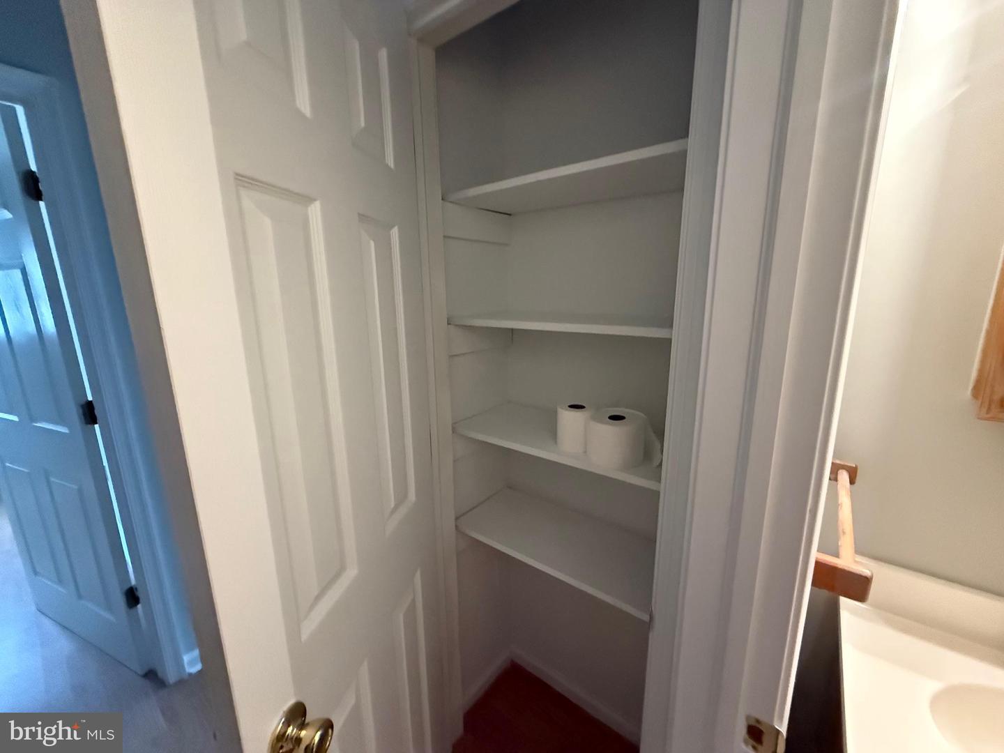 5545 YANCEYVILLE RD, LOUISA, Virginia 23093, 4 Bedrooms Bedrooms, 10 Rooms Rooms,4 BathroomsBathrooms,Residential,For sale,5545 YANCEYVILLE RD,VALA2008940 MLS # VALA2008940