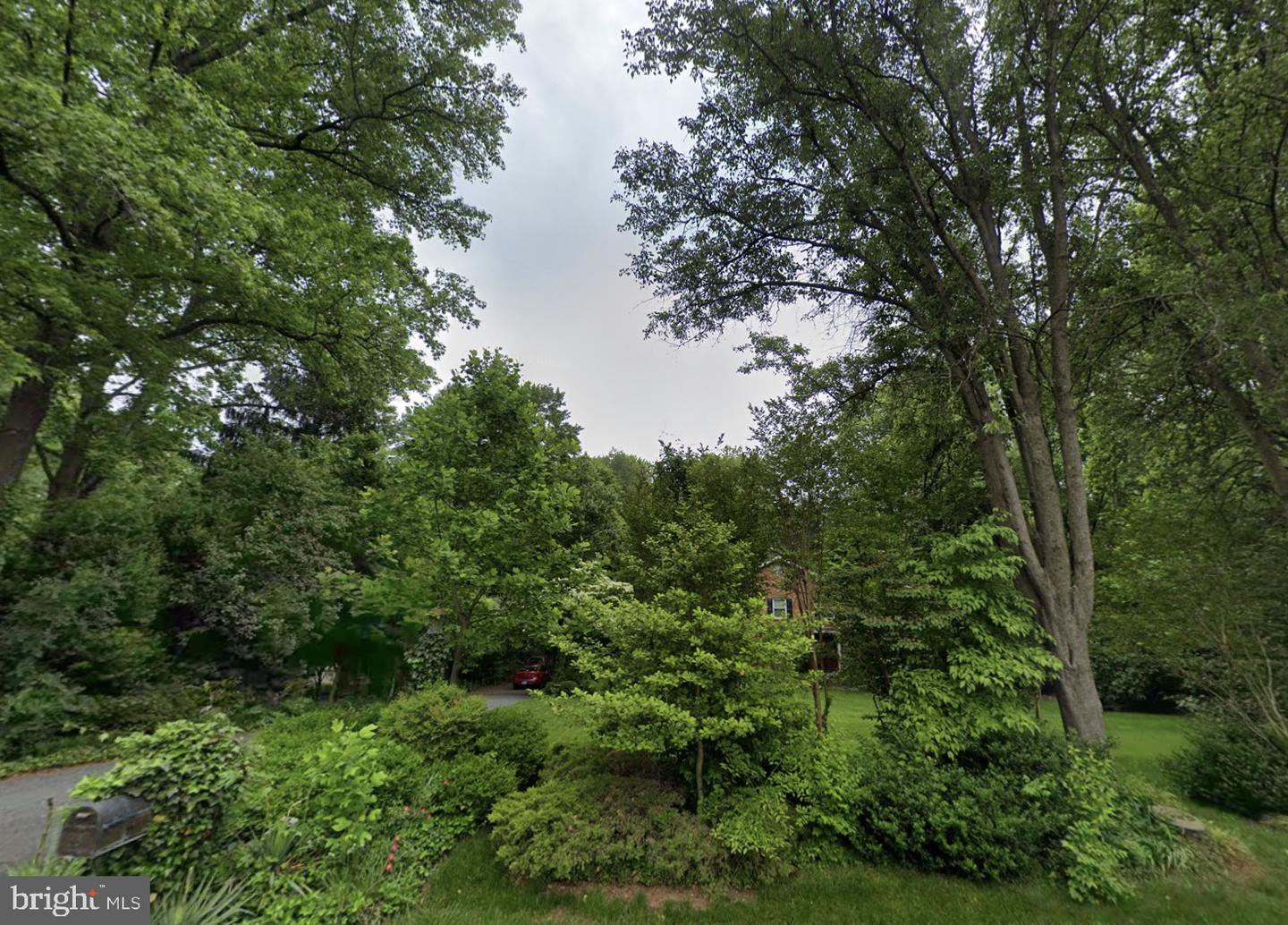 6811 JEREMIAH CT, FAIRFAX STATION, Virginia 22039, 4 Bedrooms Bedrooms, ,2 BathroomsBathrooms,Residential,For sale,6811 JEREMIAH CT,VAFX2280238 MLS # VAFX2280238