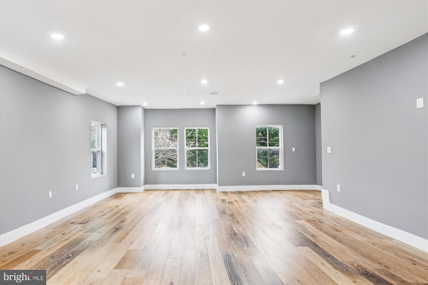 1726 GAINESVILLE ST SE, WASHINGTON, District Of Columbia 20020, 4 Bedrooms Bedrooms, 8 Rooms Rooms,3 BathroomsBathrooms,Residential,For sale,1726 GAINESVILLE ST SE,DCDC2232898 MLS # DCDC2232898 1726 GAINESVILLE ST SE, WASHINGTON, District Of Columbia 20020, 4 Bedrooms Bedrooms, 8 Rooms Rooms,3 BathroomsBathrooms,Residential,For sale,1726 GAINESVILLE ST SE,DCDC2232898 MLS # DCDC2232898