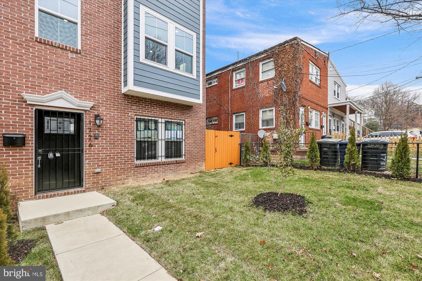 1726 GAINESVILLE ST SE, WASHINGTON, District Of Columbia 20020, 4 Bedrooms Bedrooms, 8 Rooms Rooms,3 BathroomsBathrooms,Residential,For sale,1726 GAINESVILLE ST SE,DCDC2232898 MLS # DCDC2232898 1726 GAINESVILLE ST SE, WASHINGTON, District Of Columbia 20020, 4 Bedrooms Bedrooms, 8 Rooms Rooms,3 BathroomsBathrooms,Residential,For sale,1726 GAINESVILLE ST SE,DCDC2232898 MLS # DCDC2232898