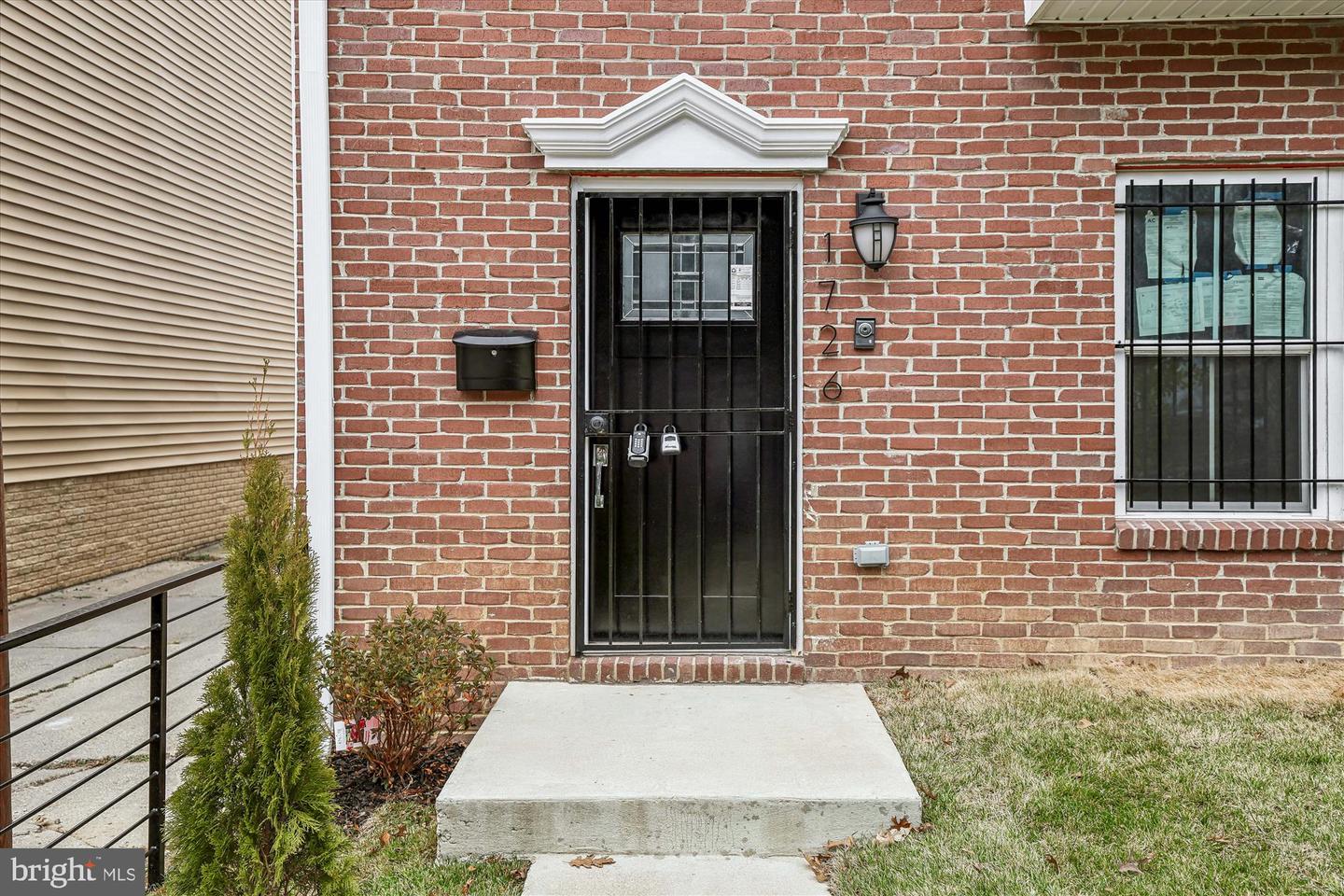 1726 GAINESVILLE ST SE, WASHINGTON, District Of Columbia 20020, 4 Bedrooms Bedrooms, 8 Rooms Rooms,3 BathroomsBathrooms,Residential,For sale,1726 GAINESVILLE ST SE,DCDC2232898 MLS # DCDC2232898 1726 GAINESVILLE ST SE, WASHINGTON, District Of Columbia 20020, 4 Bedrooms Bedrooms, 8 Rooms Rooms,3 BathroomsBathrooms,Residential,For sale,1726 GAINESVILLE ST SE,DCDC2232898 MLS # DCDC2232898