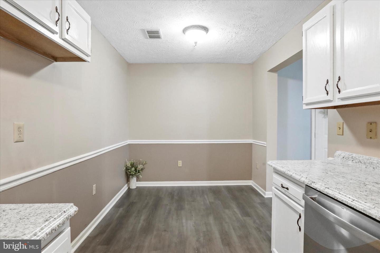 165-G1 HAILEY LN, STRASBURG, Virginia 22657, 2 Bedrooms Bedrooms, ,2 BathroomsBathrooms,Residential,For sale,165-G1 HAILEY LN,VASH2013100 MLS # VASH2013100 165-G1 HAILEY LN, STRASBURG, Virginia 22657, 2 Bedrooms Bedrooms, ,2 BathroomsBathrooms,Residential,For sale,165-G1 HAILEY LN,VASH2013100 MLS # VASH2013100