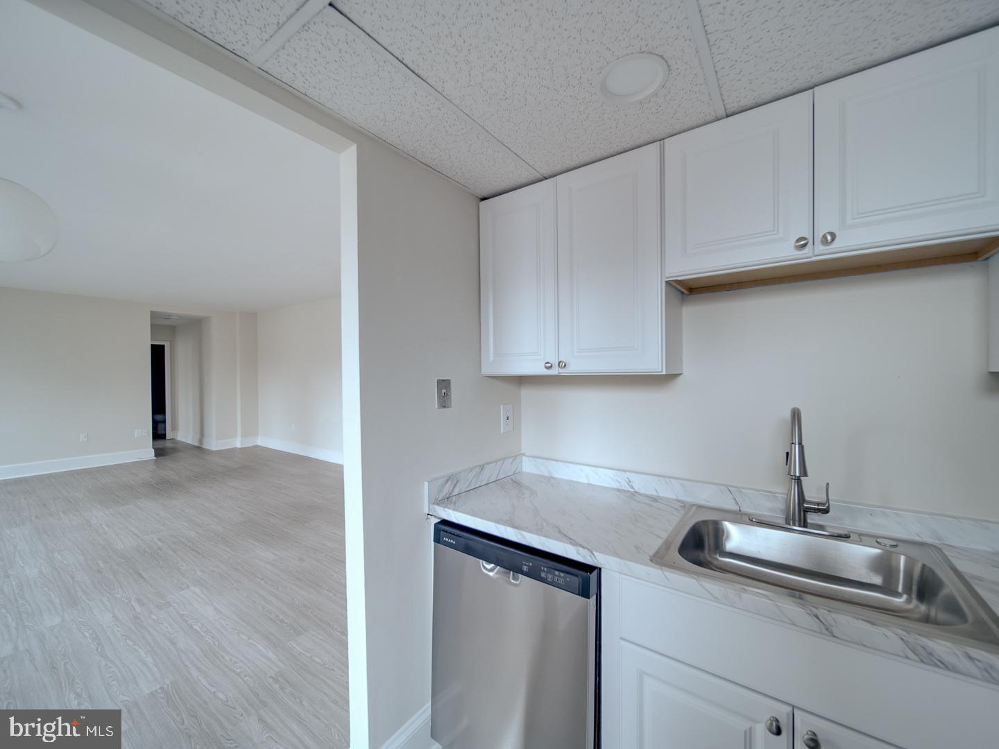 1115 12TH ST NW #601, WASHINGTON, District Of Columbia 20005, 1 Bedroom Bedrooms, ,1 BathroomBathrooms,Residential,For sale,1115 12TH ST NW #601,DCDC2233054 MLS # DCDC2233054