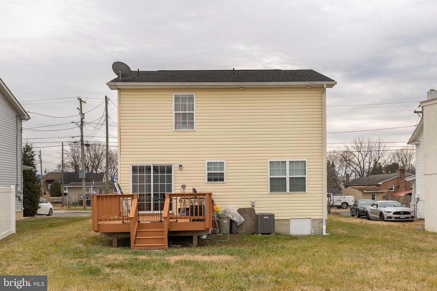 447 E QUEEN ST, STRASBURG, Virginia 22657, 3 Bedrooms Bedrooms, ,2 BathroomsBathrooms,Residential,For sale,447 E QUEEN ST,VASH2013126 MLS # VASH2013126 447 E QUEEN ST, STRASBURG, Virginia 22657, 3 Bedrooms Bedrooms, ,2 BathroomsBathrooms,Residential,For sale,447 E QUEEN ST,VASH2013126 MLS # VASH2013126