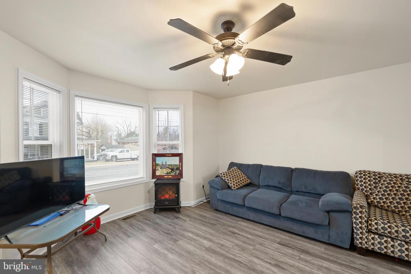 447 E QUEEN ST, STRASBURG, Virginia 22657, 3 Bedrooms Bedrooms, ,2 BathroomsBathrooms,Residential,For sale,447 E QUEEN ST,VASH2013126 MLS # VASH2013126 447 E QUEEN ST, STRASBURG, Virginia 22657, 3 Bedrooms Bedrooms, ,2 BathroomsBathrooms,Residential,For sale,447 E QUEEN ST,VASH2013126 MLS # VASH2013126