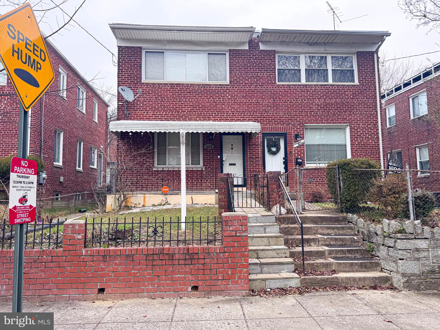 1688 FORT DUPONT ST SE, WASHINGTON, District Of Columbia 20020, 3 Bedrooms Bedrooms, ,2 BathroomsBathrooms,Residential,For sale,1688 FORT DUPONT ST SE,DCDC2233334 MLS # DCDC2233334 1688 FORT DUPONT ST SE, WASHINGTON, District Of Columbia 20020, 3 Bedrooms Bedrooms, ,2 BathroomsBathrooms,Residential,For sale,1688 FORT DUPONT ST SE,DCDC2233334 MLS # DCDC2233334