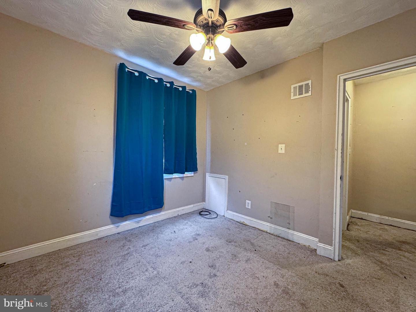 1688 FORT DUPONT ST SE, WASHINGTON, District Of Columbia 20020, 3 Bedrooms Bedrooms, ,2 BathroomsBathrooms,Residential,For sale,1688 FORT DUPONT ST SE,DCDC2233334 MLS # DCDC2233334 1688 FORT DUPONT ST SE, WASHINGTON, District Of Columbia 20020, 3 Bedrooms Bedrooms, ,2 BathroomsBathrooms,Residential,For sale,1688 FORT DUPONT ST SE,DCDC2233334 MLS # DCDC2233334