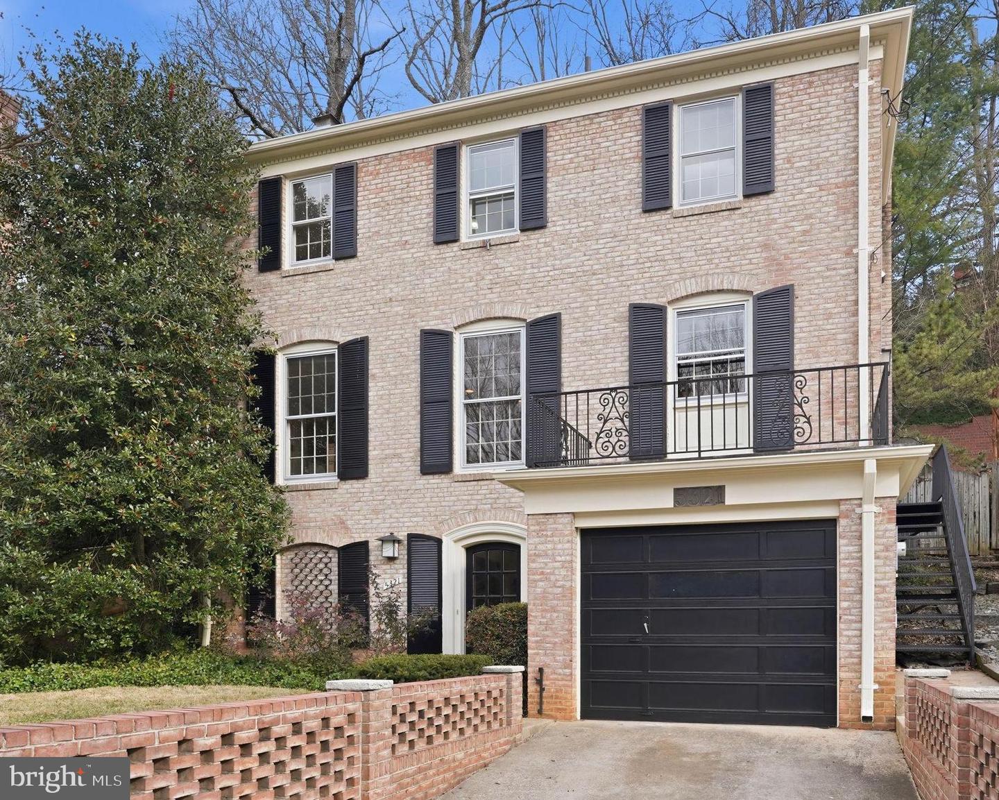 5321 MACARTHUR BLVD NW, WASHINGTON, District Of Columbia 20016, 4 Bedrooms Bedrooms, ,3 BathroomsBathrooms,Residential,For sale,5321 MACARTHUR BLVD NW,DCDC2233460 MLS # DCDC2233460 5321 MACARTHUR BLVD NW, WASHINGTON, District Of Columbia 20016, 4 Bedrooms Bedrooms, ,3 BathroomsBathrooms,Residential,For sale,5321 MACARTHUR BLVD NW,DCDC2233460 MLS # DCDC2233460