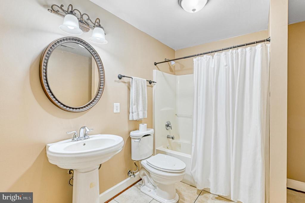 7830 ALSOP WAY, SPOTSYLVANIA, Virginia 22551, 4 Bedrooms Bedrooms, ,4 BathroomsBathrooms,Residential,7830 ALSOP WAY,VASP2033852 MLS # VASP2033852 7830 ALSOP WAY, SPOTSYLVANIA, Virginia 22551, 4 Bedrooms Bedrooms, ,4 BathroomsBathrooms,Residential,7830 ALSOP WAY,VASP2033852 MLS # VASP2033852